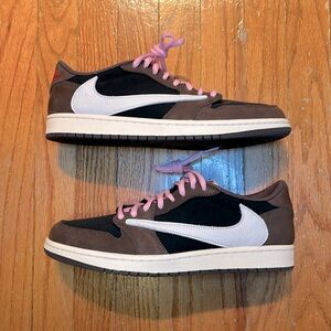 Travis Scott x Air Jordan 1 Low REPS